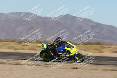 media/Nov-01-2025-CVMA (Sat) [[fc0f7531b8]]/Race 13-Femmewalla-Femmewalla UL/